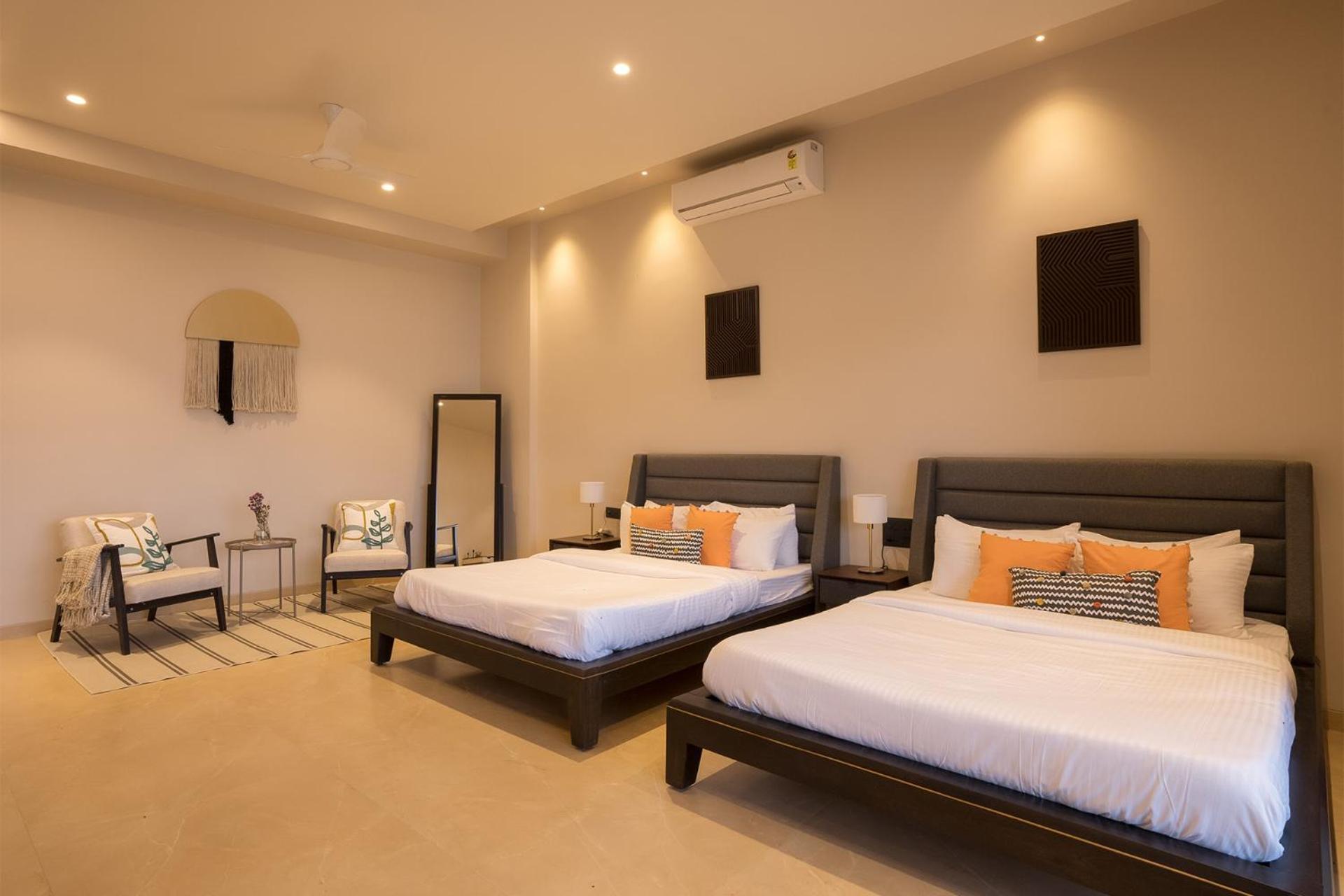 איגטפורי Pearl Lakeview Mansion By Stayvista - Lakeside Villa With Infinity Pool, Jacuzzi, In-House Theatre & Games Room מראה חיצוני תמונה